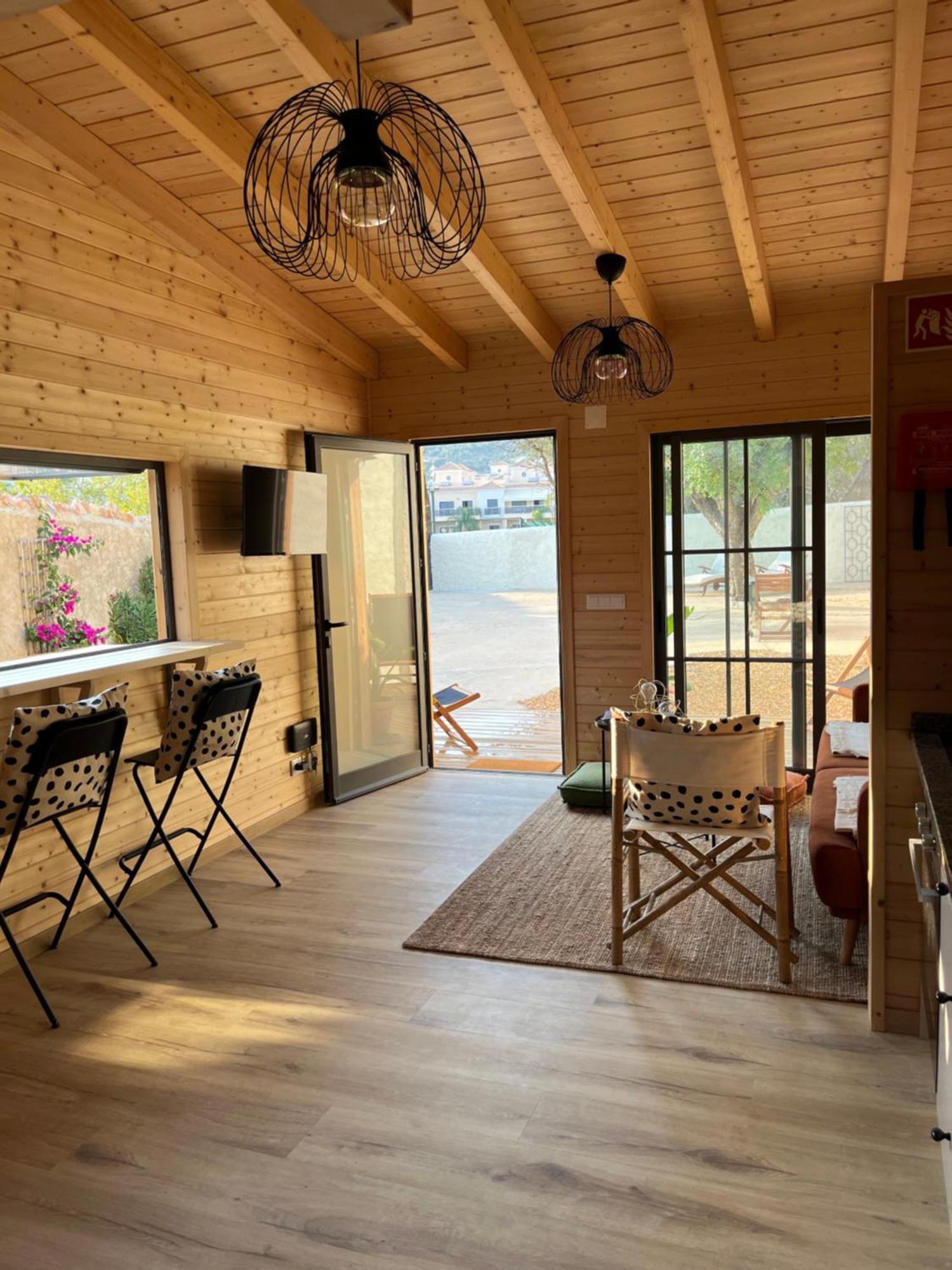 Santa Bárbara de Nexe Wood11 - Charming Tinyhouse In A Lovely Garden מראה חיצוני תמונה