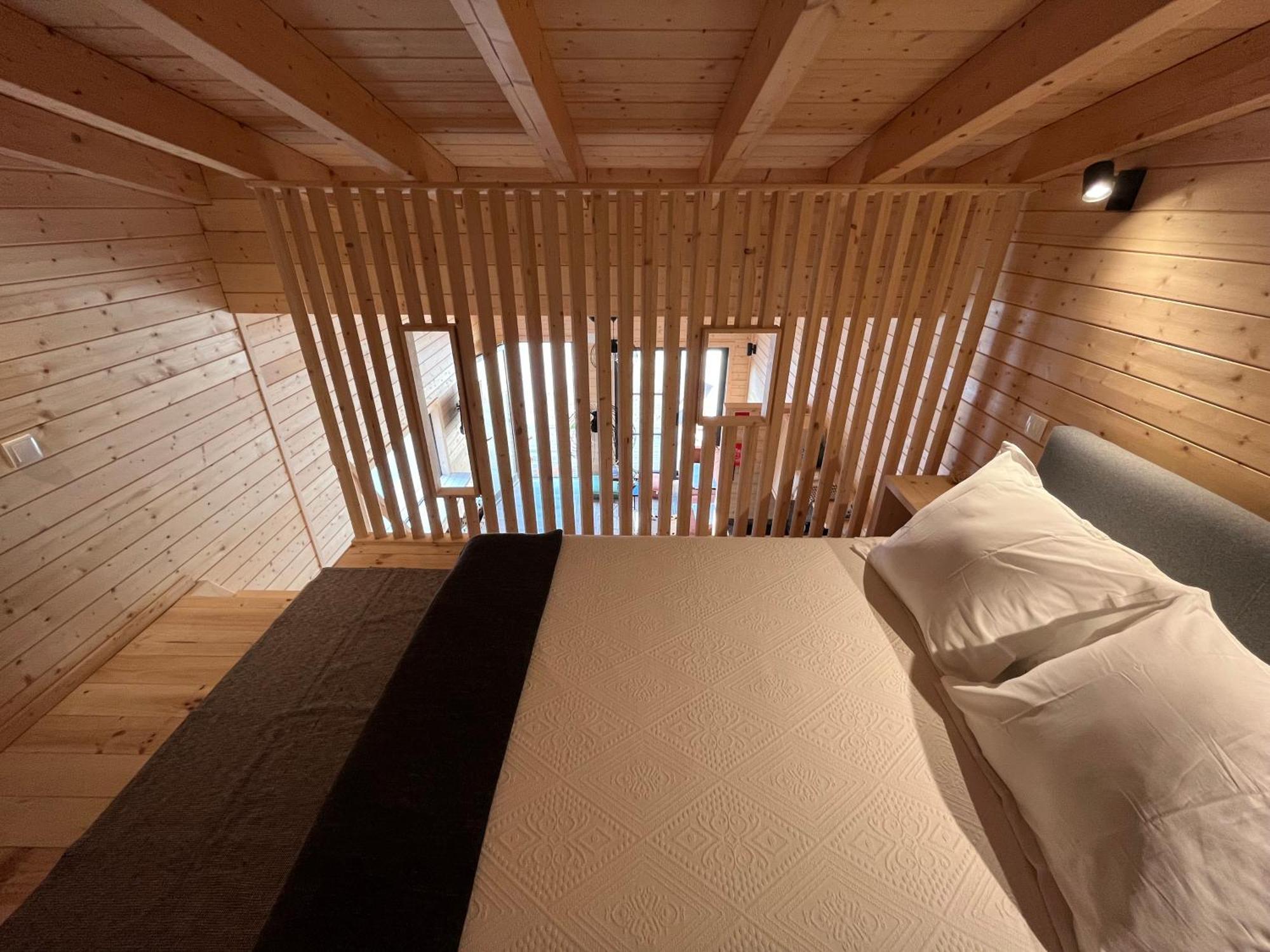Santa Bárbara de Nexe Wood11 - Charming Tinyhouse In A Lovely Garden מראה חיצוני תמונה